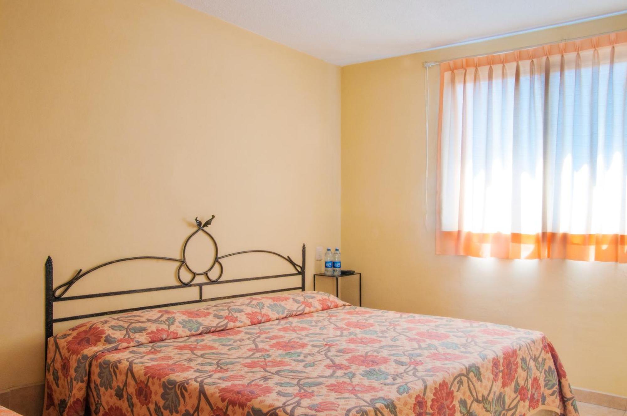 Hotel Xanti Morelia Eksteriør bilde